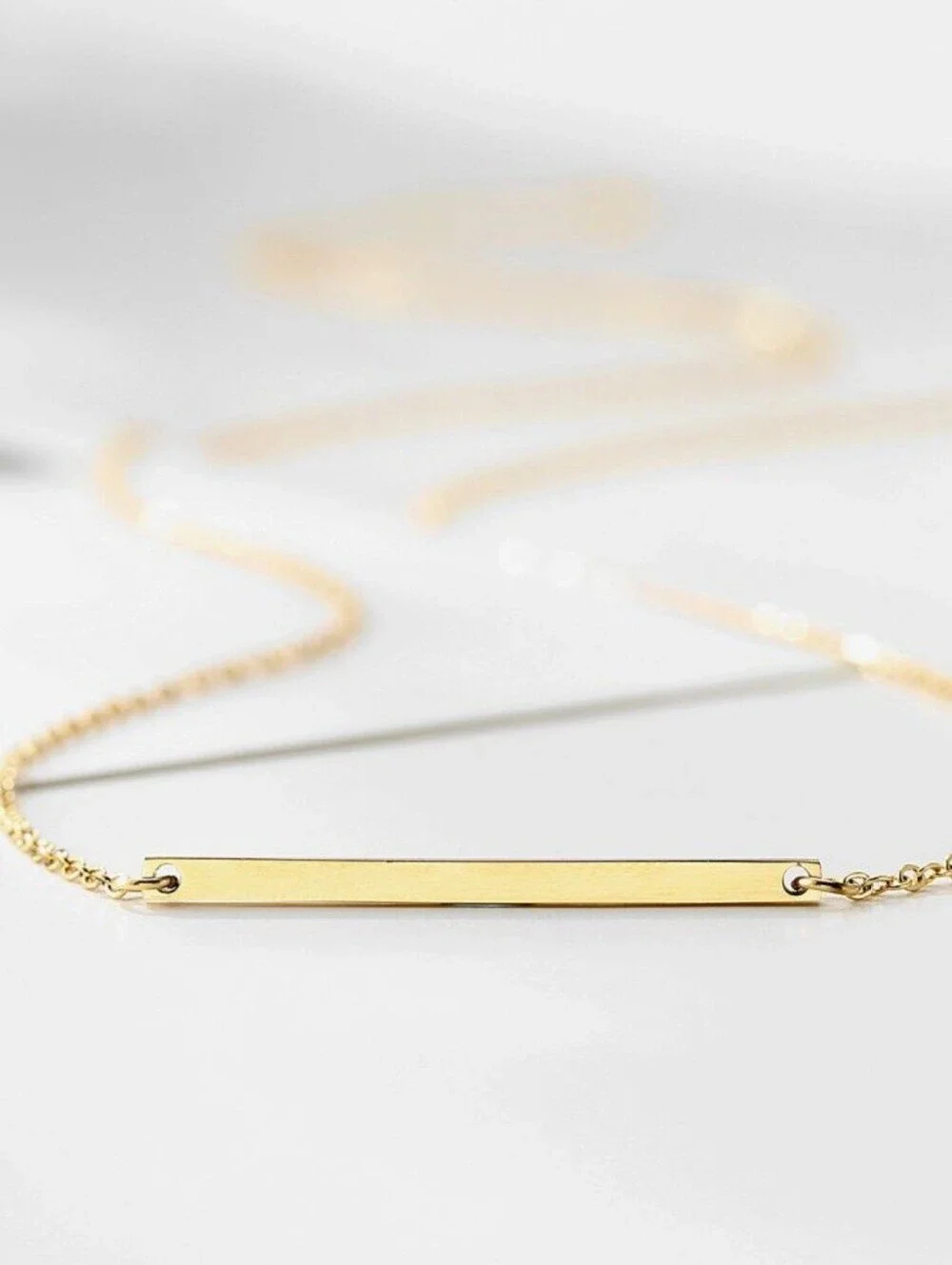 NEW 14K Yellow Gold Minimalisto Boho Bar Pendant Luxury Necklace